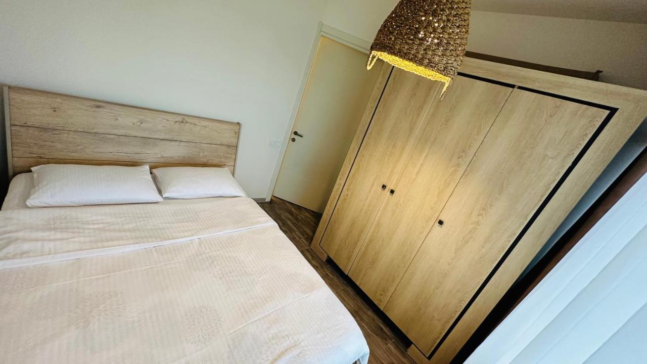 Magnolia Apartment Terrace 3 Batumi Eksteriør billede